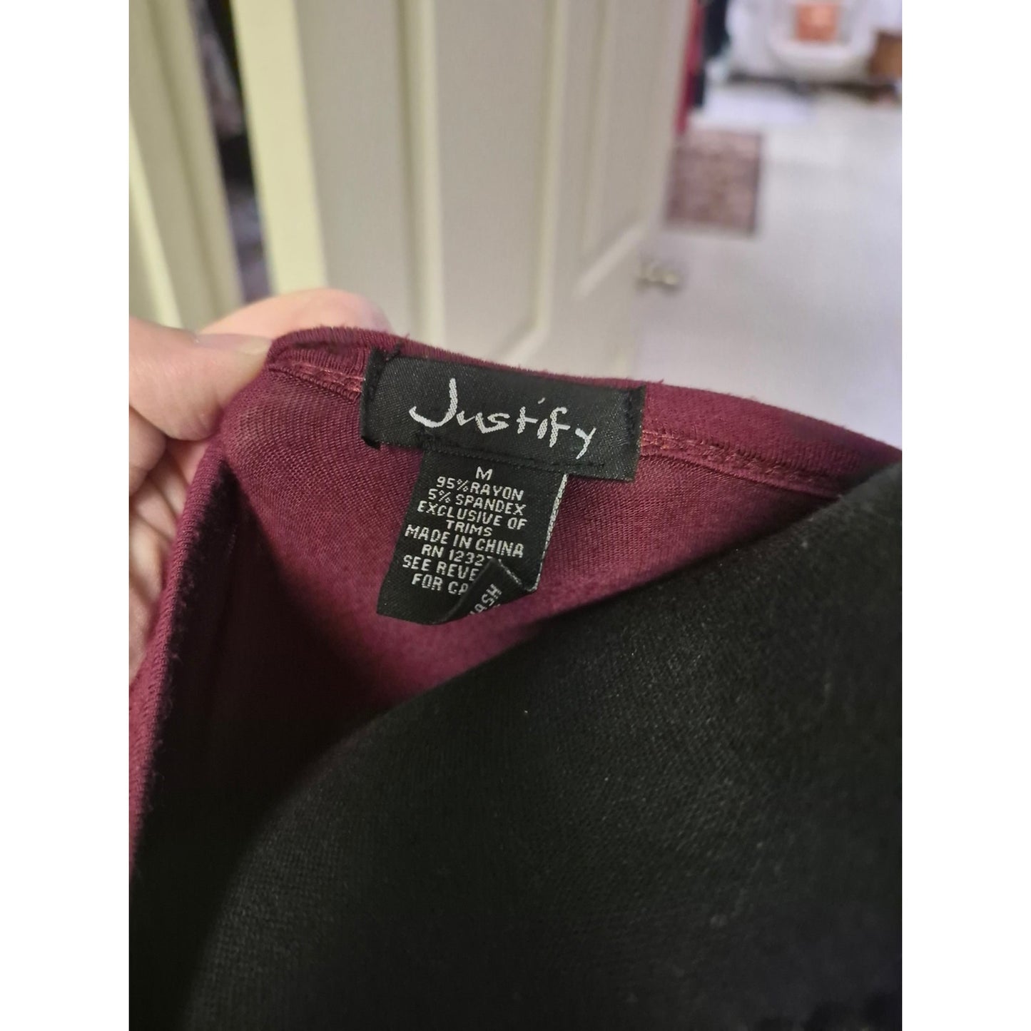 Justify Women's Long Sleeve V-Neck Top - Maroon
