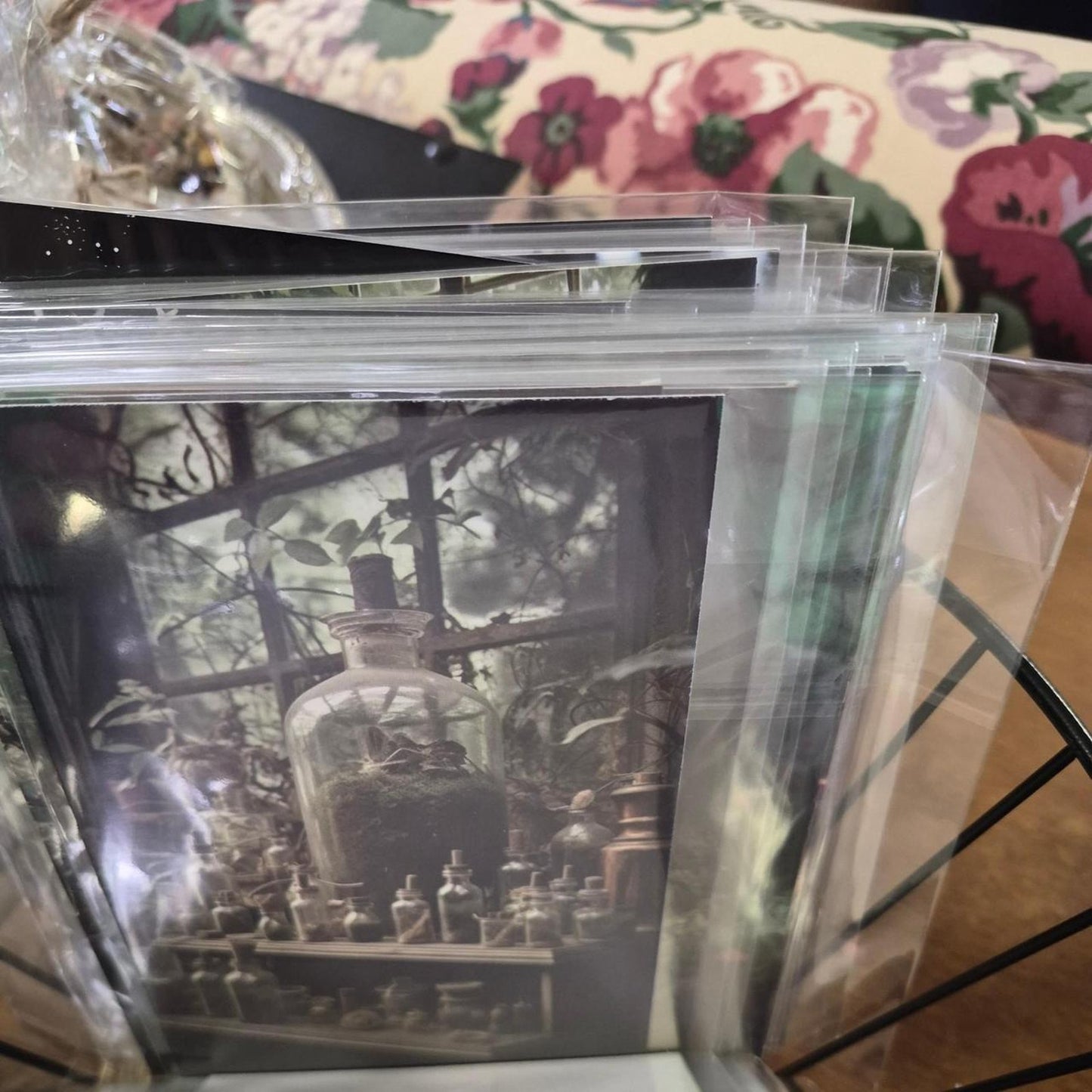 Postcard style pictures will be