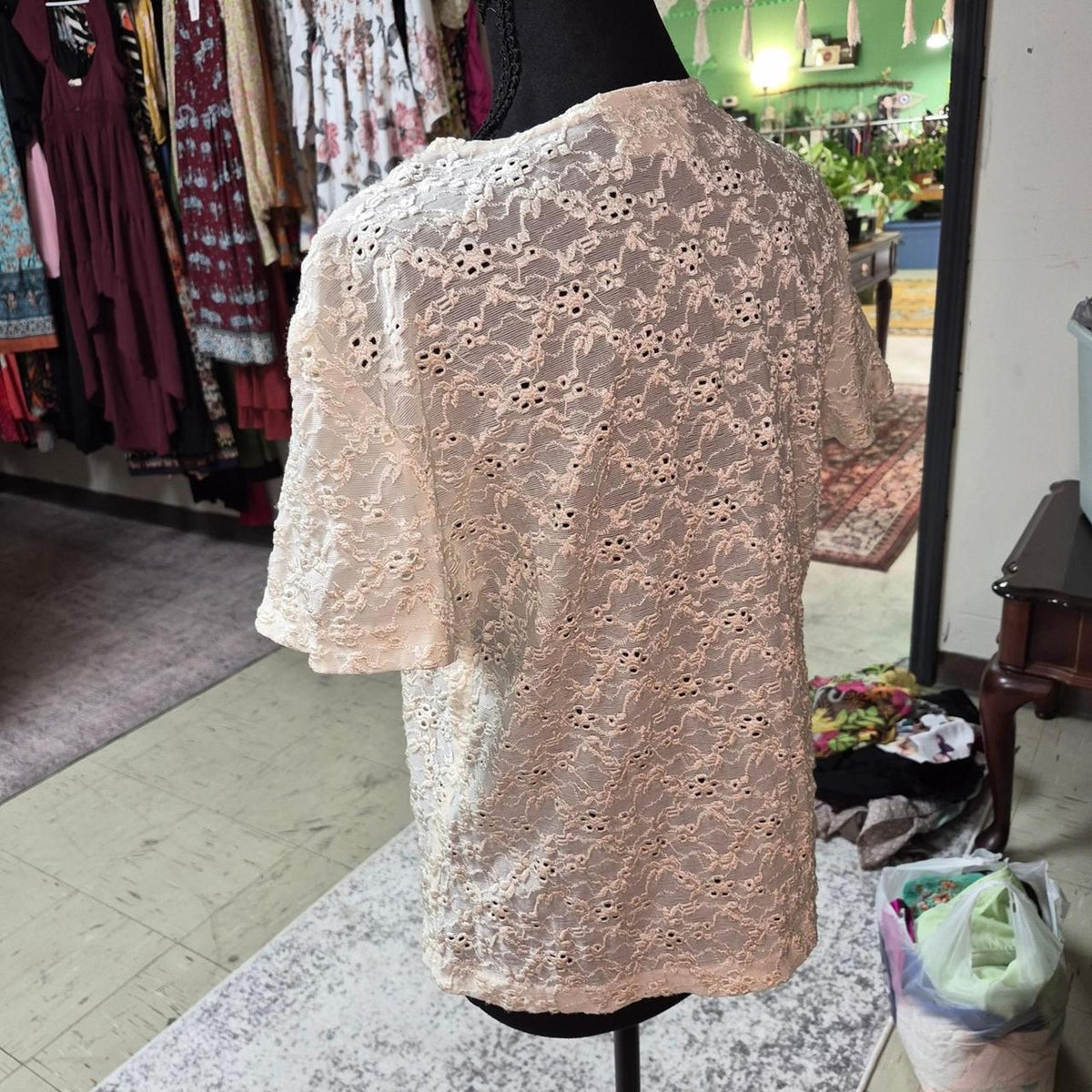 Kathie lee white lace blouse