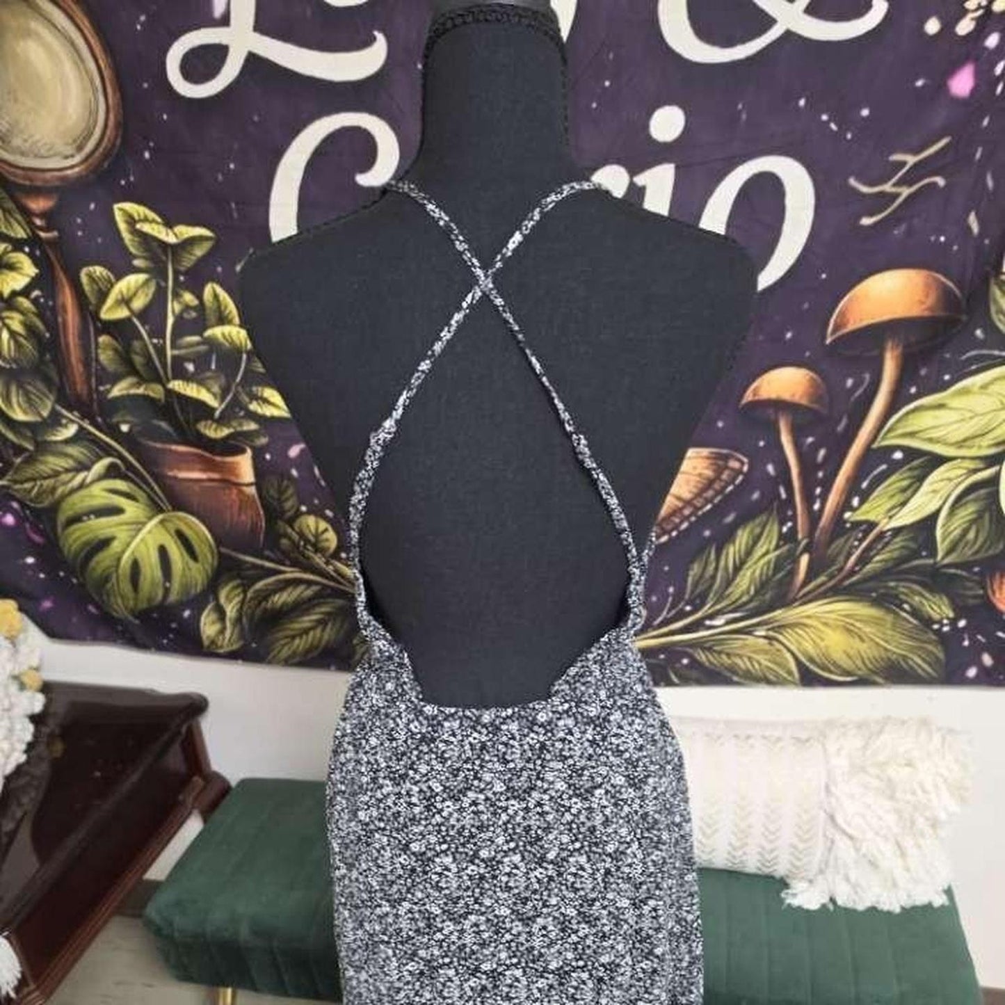 White black floral halter