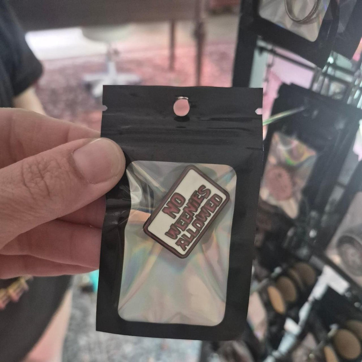 No weapons allowed pin pin