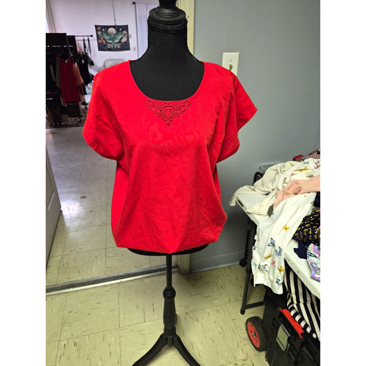 Lauribbey Women's Red Embroidered Scoop Neck Short Sleeve Blouse Size M