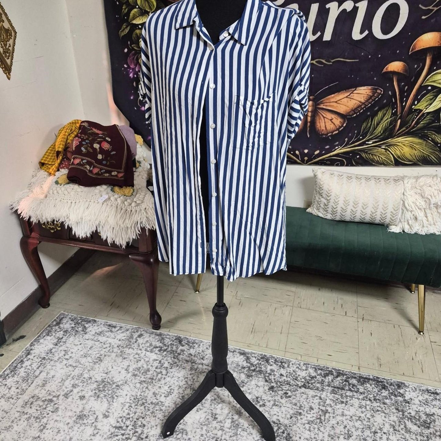 Blue and white striped button