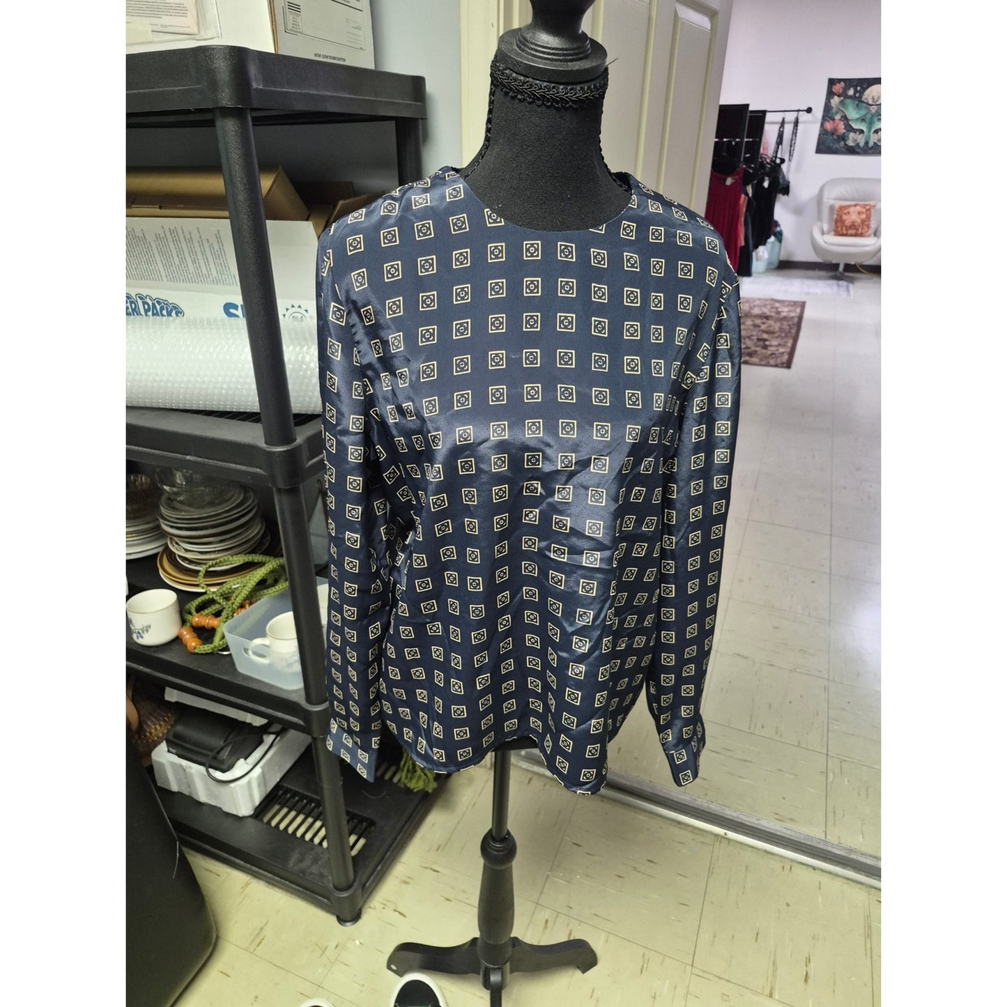 Womens Navy Long-Sleeve Geometric Print Tee