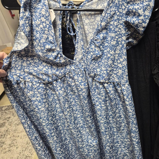 Blue white floral dress
