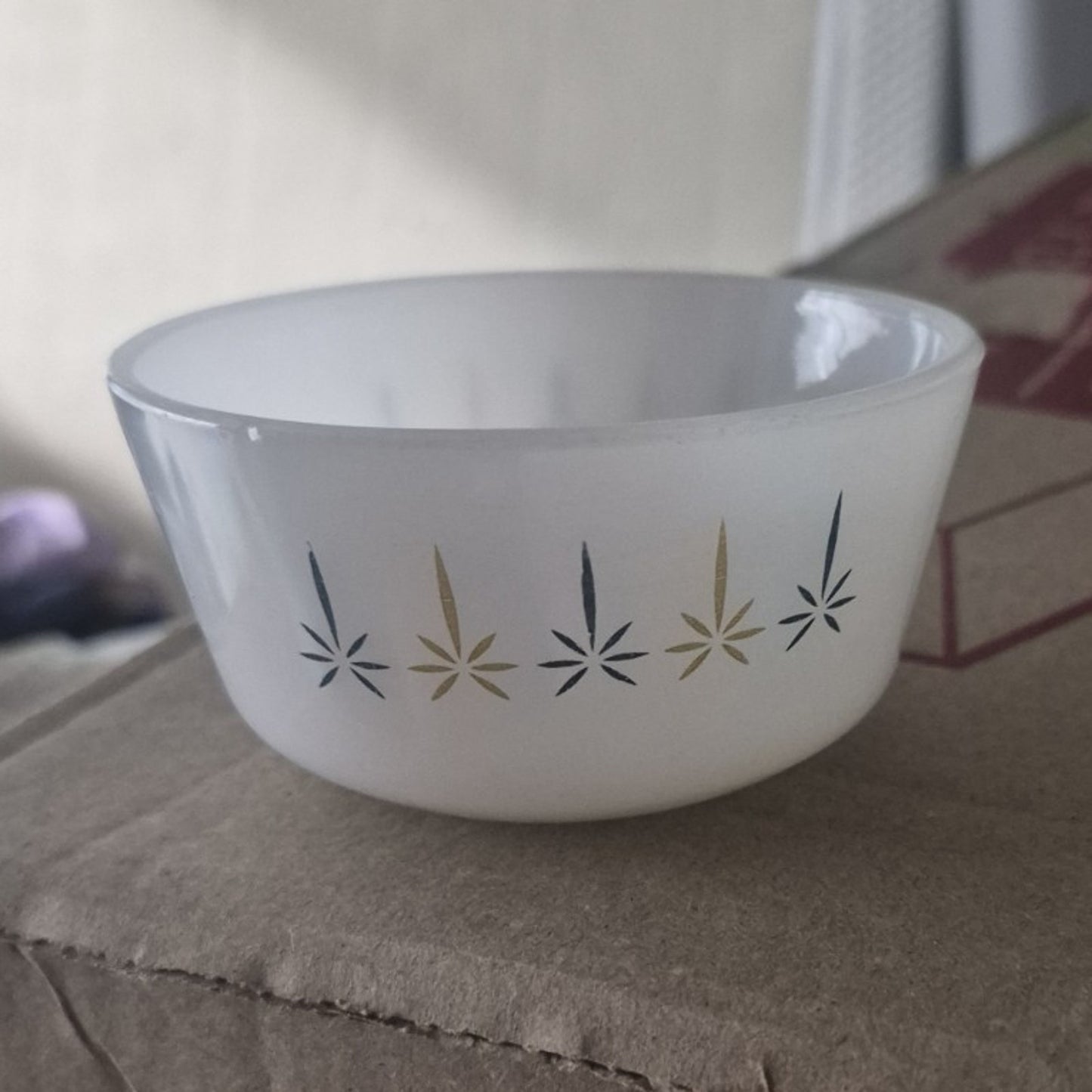 Fire-King Milk Glass Starburst Atomic Bowl White Gold Black 5in MCM