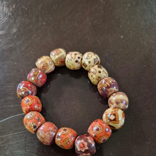 Handmade beaded bracelet with multicolored