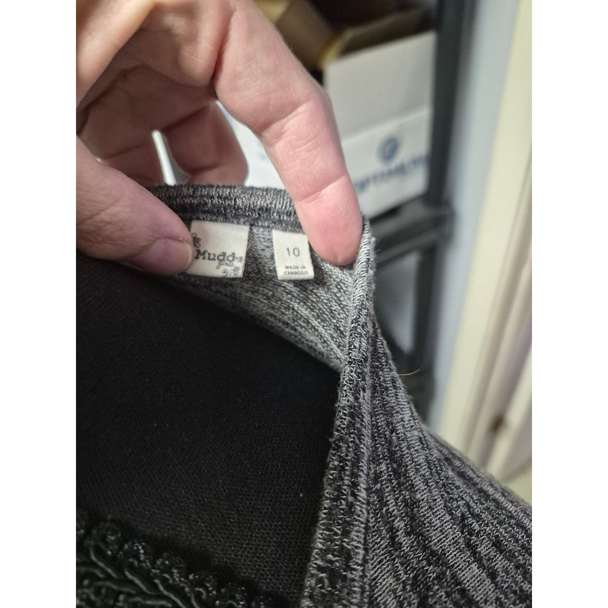 Mudd Heathered Black & White Long-Sleeve Scoop Neck Top
