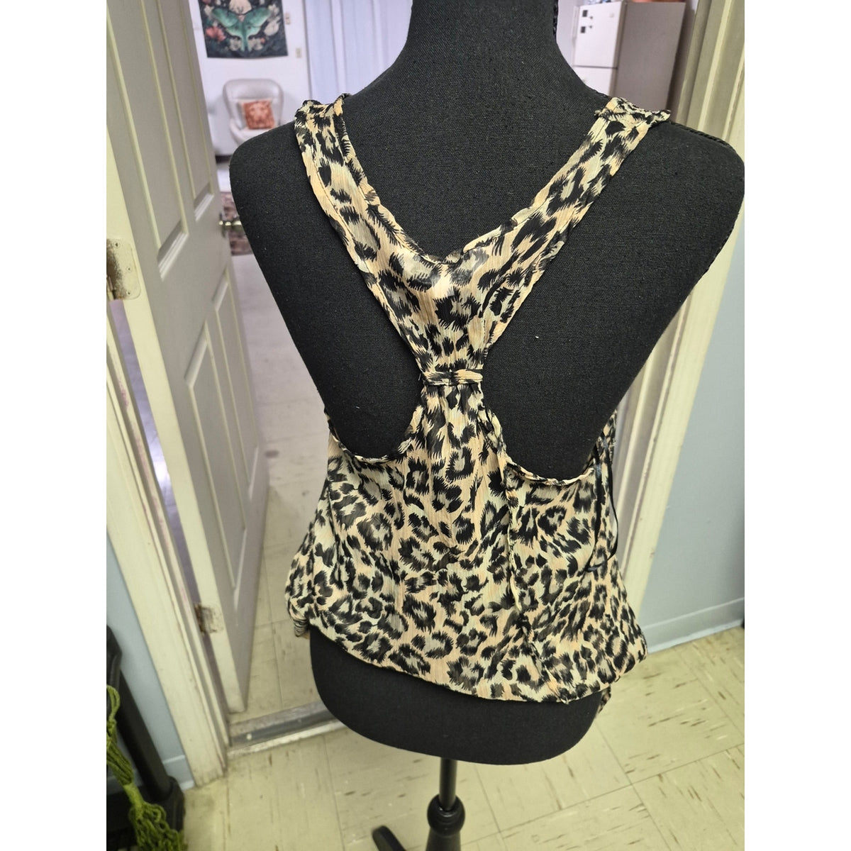 Tramp Leopard Print Tank Top - Beige and Black