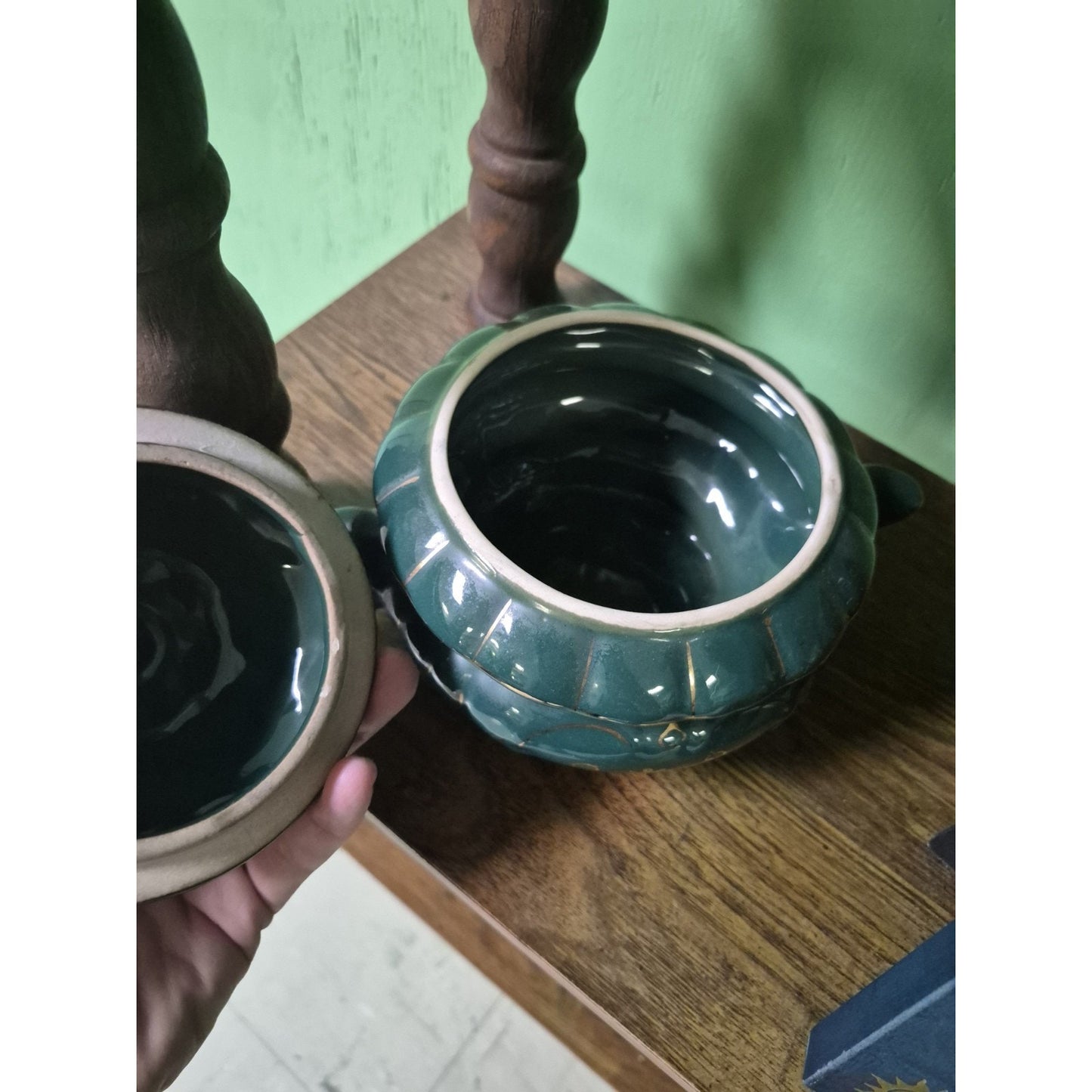 Green Gold Floral Ceramic Trinket Jar w/ Lid Round 5in H x 5in W x 5in L