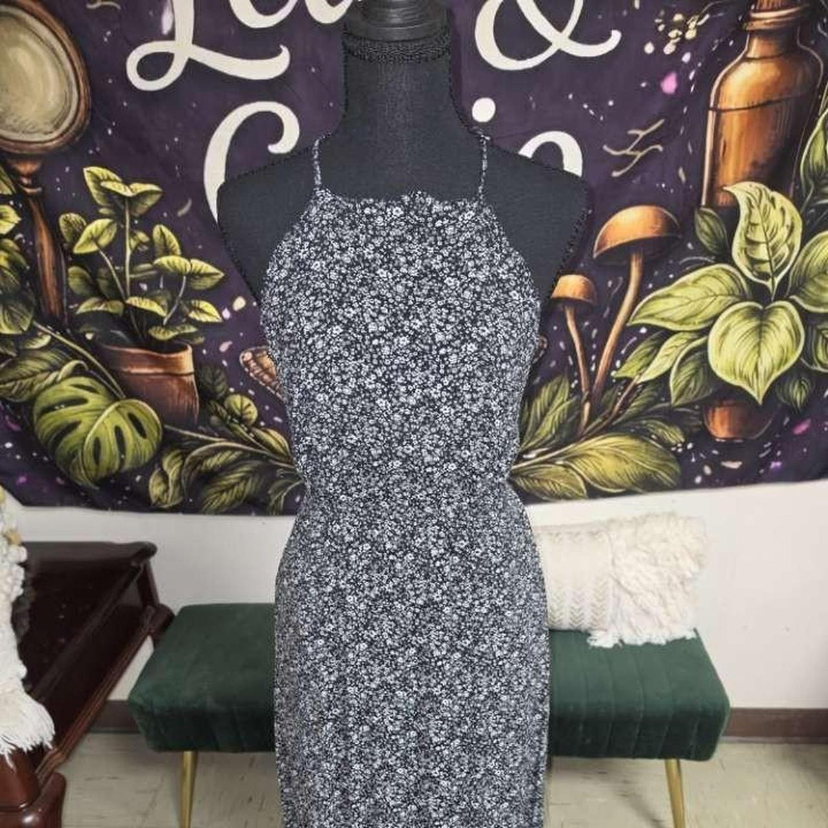 White black floral halter
