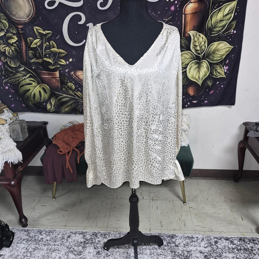 Cream leopard print blouse with