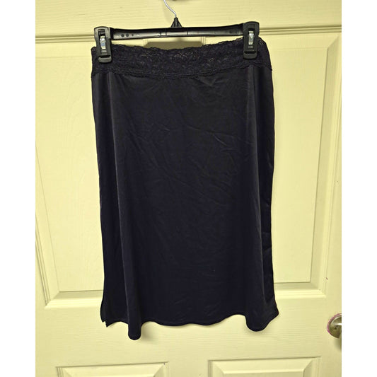 Vassarette Black Lace Trim Half Slip Slip, Women's Regular Size 24 Nylon