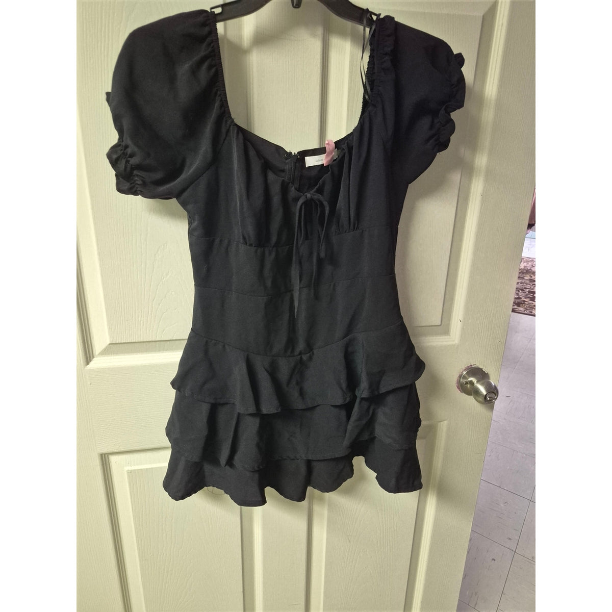 Women’s Black Tiered Ruffle Puff Sleeve Tunic with Tie Neck