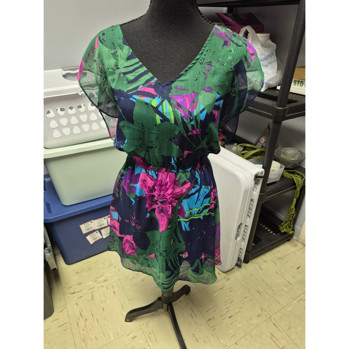 Floral V-Neck Chiffon Dress in Green and Pink