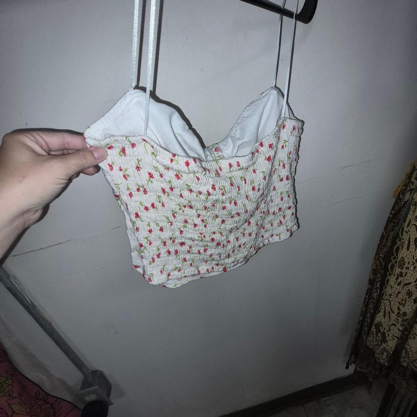 White crop top with red