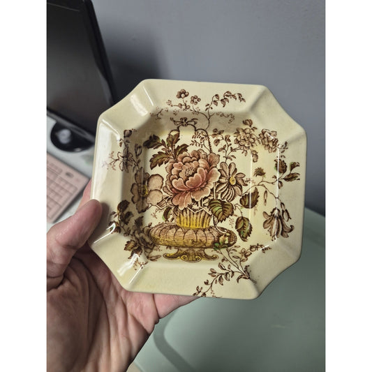 Vintage-Style Floral Ceramic Dish in Cream and Brown