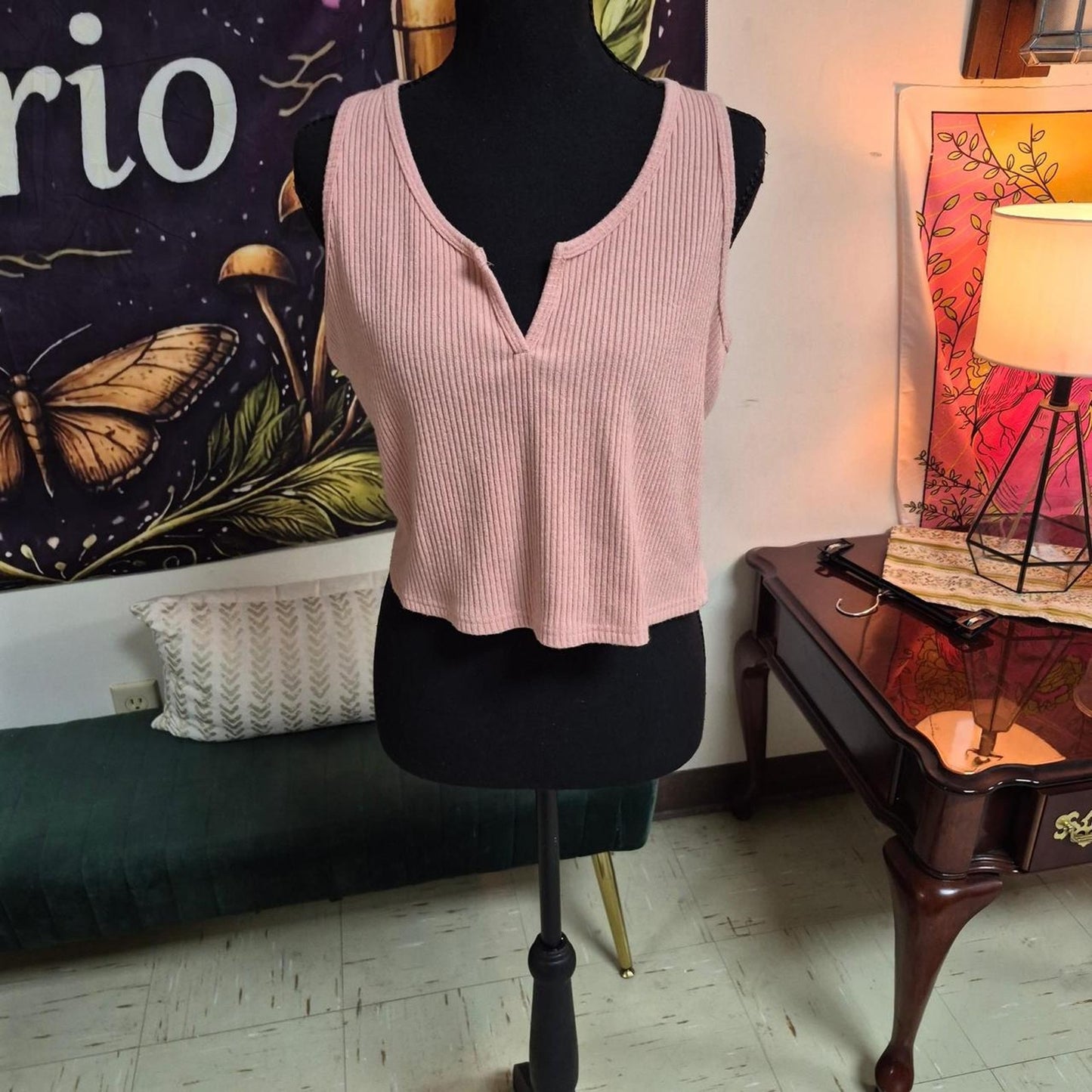 Pink ribbed knit tank top