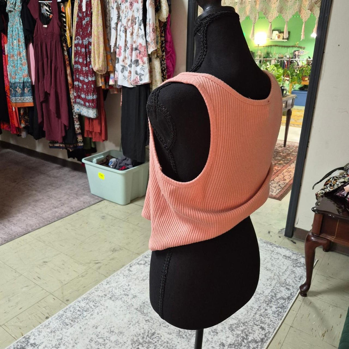 Pink ribbed knit tank top