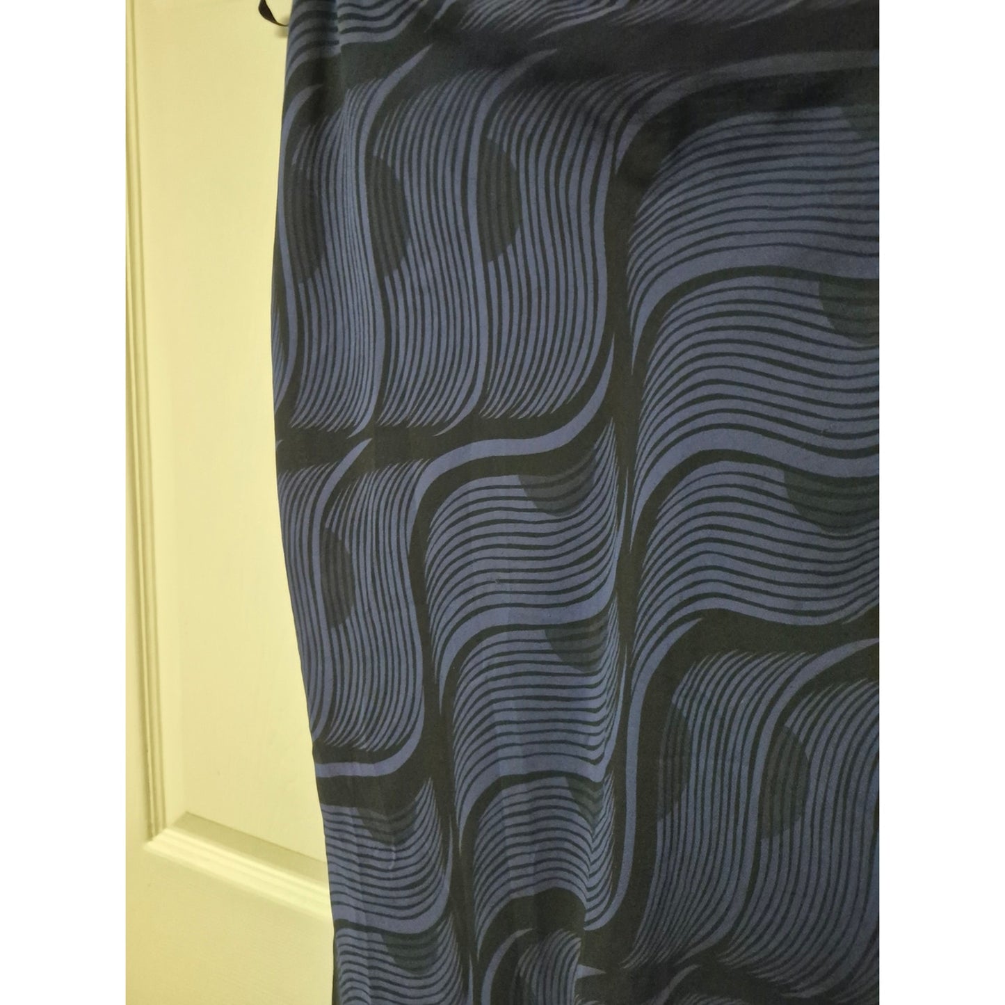 Express Navy and Black Wave-Print Maxi Skirt