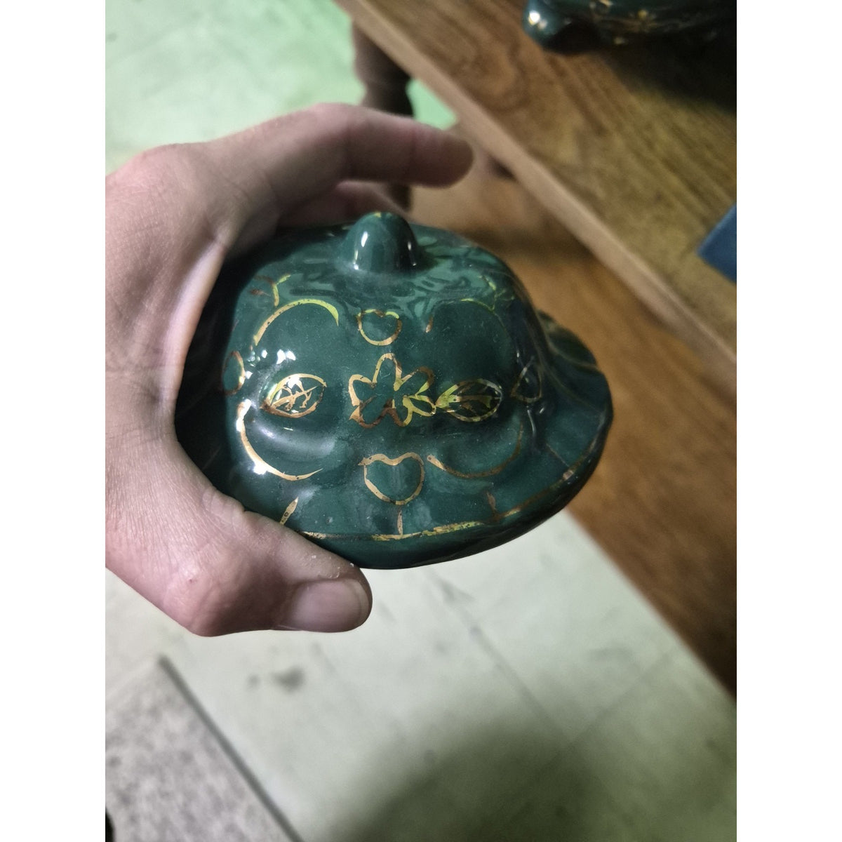 Green Gold Floral Ceramic Trinket Jar w/ Lid Round 5in H x 5in W x 5in L