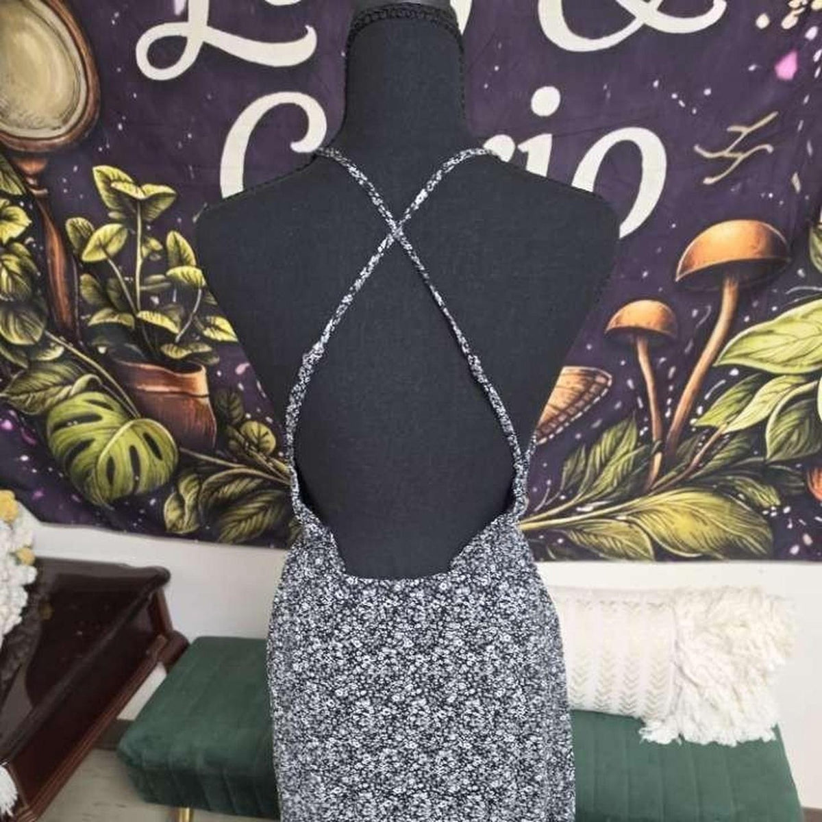 White black floral halter