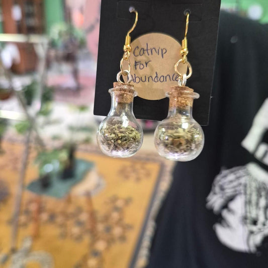 Catnip for abundance earrings with