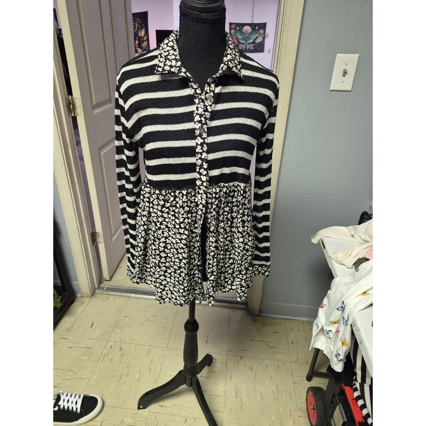 ODDY Black & White Striped and Floral Button-Down Blouse