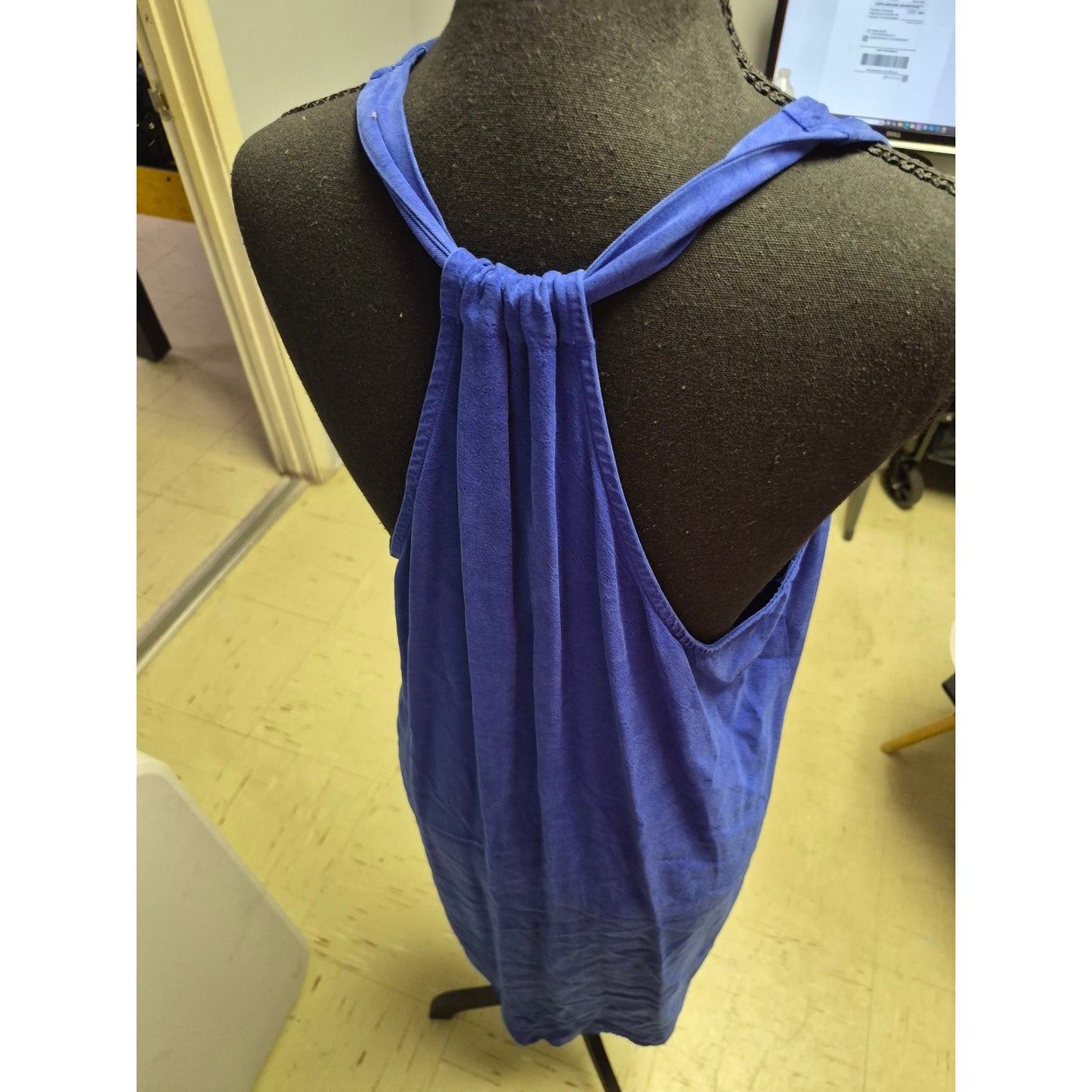 Women’s Royal Blue V-Neck Sleeveless Dress