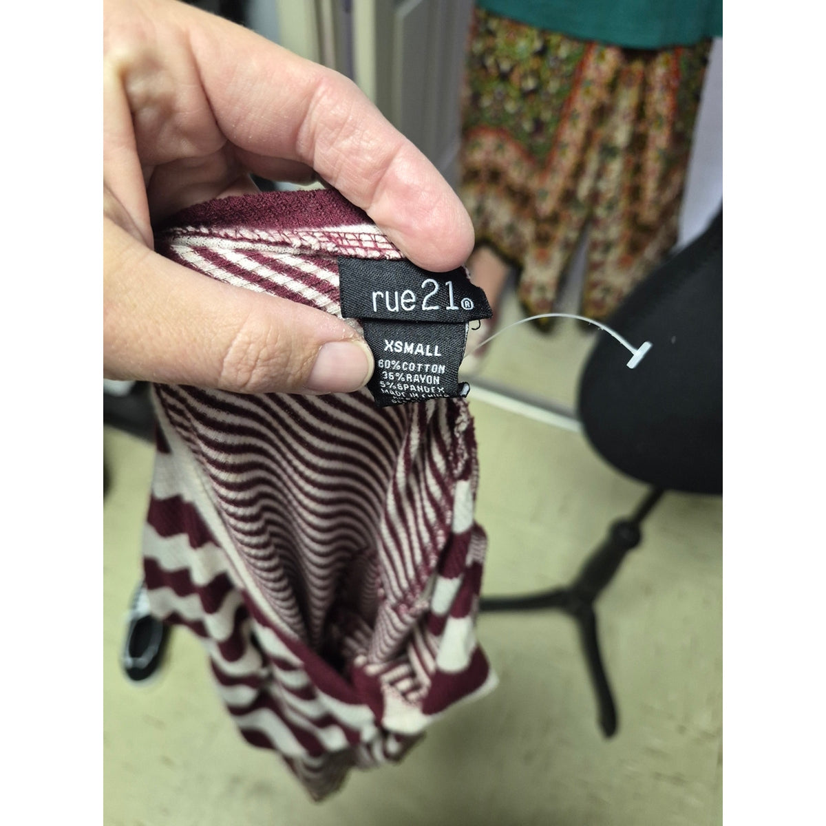 Rue21 Burgundy & Cream Striped V-Neck Long Sleeve Top