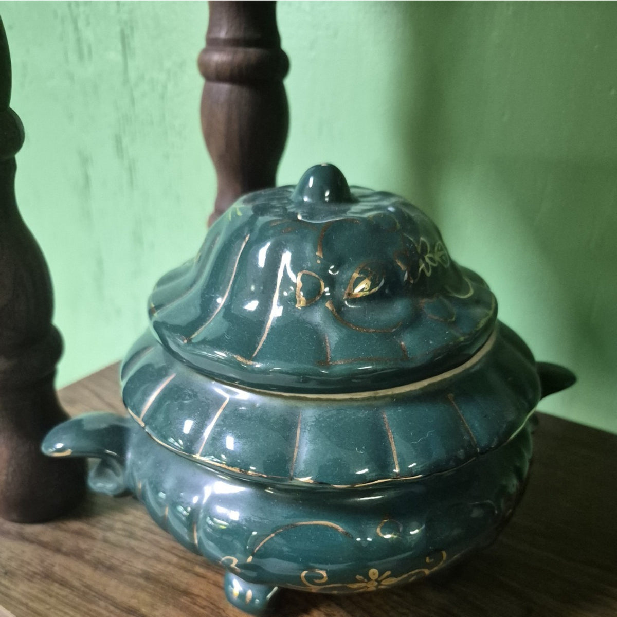 Green Gold Floral Ceramic Trinket Jar w/ Lid Round 5in H x 5in W x 5in L