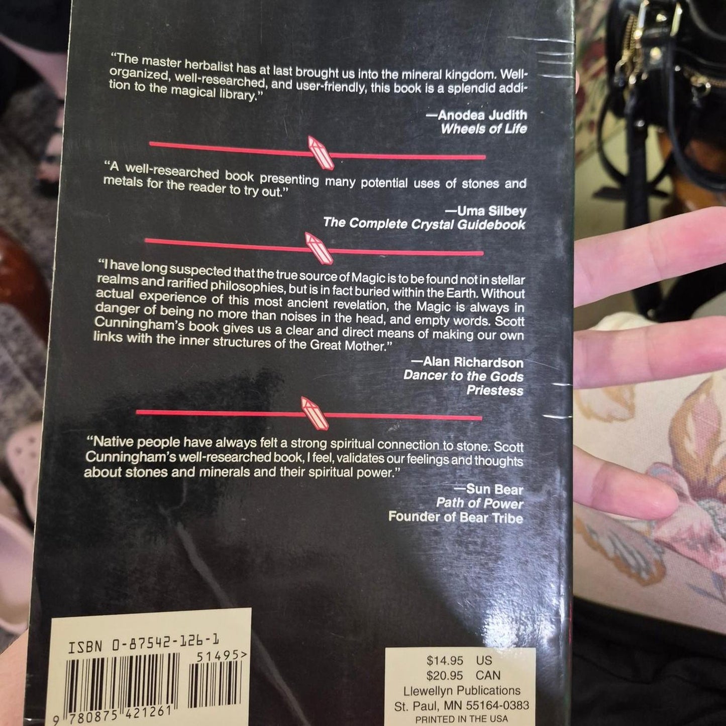 Cunninghams encyclopedia of crystal gem