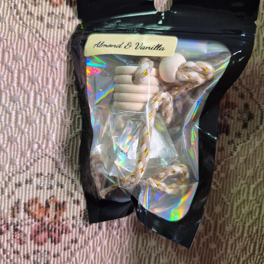 Almond vanilla car diffuser