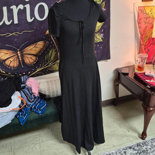 Black maxi dress with tie